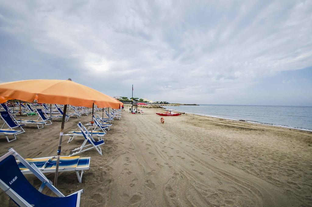 Grand Hotel Helios Tarquinia Exterior photo