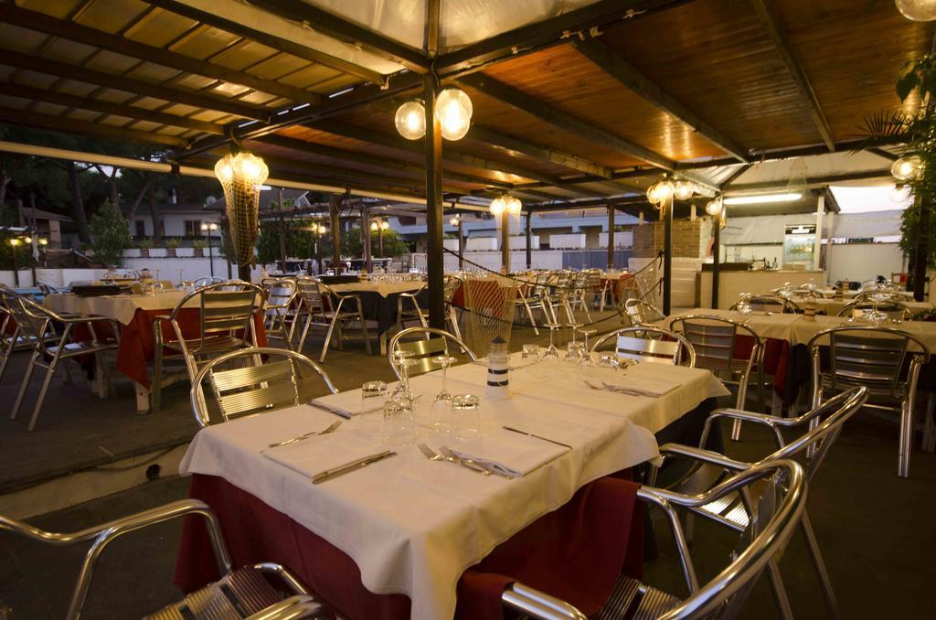 Grand Hotel Helios Tarquinia Exterior photo