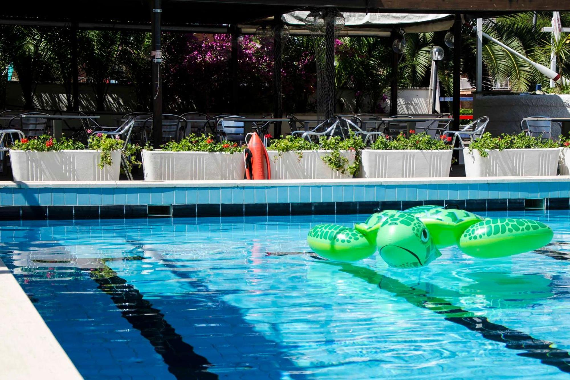 Grand Hotel Helios Tarquinia Exterior photo